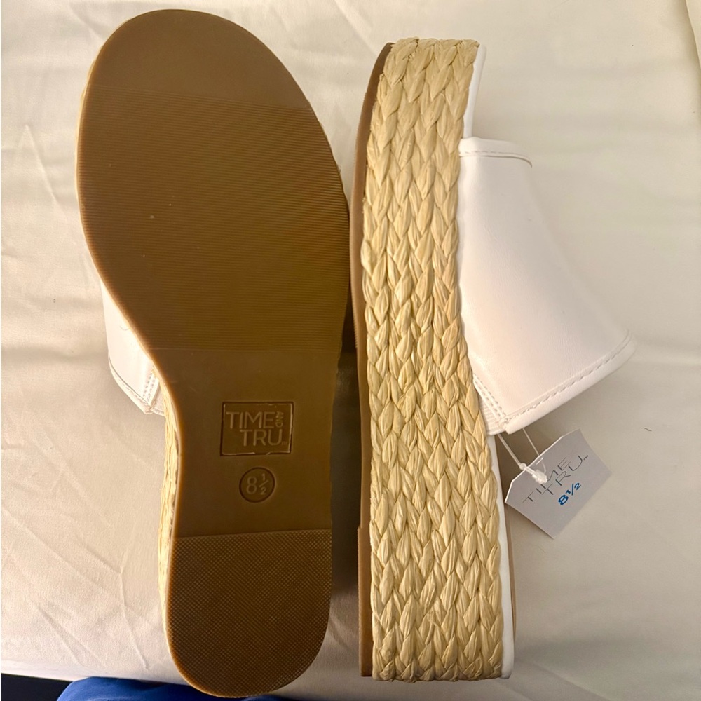 Time and Tru Raffia Platform Slide Sandals - Picture 4 of 4